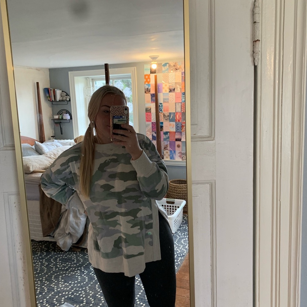 Aerie Crewneck